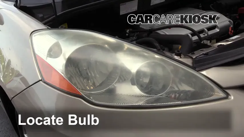 2006 Toyota Sienna LE 3.3L V6 Lights Turn Signal - Front (replace bulb)